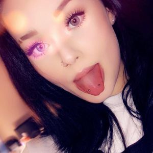 Meet your Posher, Eve